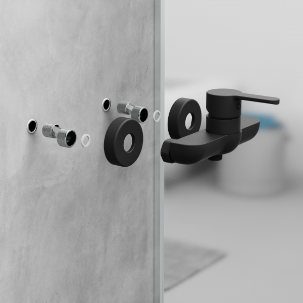 Schwarze Wandarmatur mit Einhebelmischer und sichtbaren Anschlussgewinden vor grauer Wand.