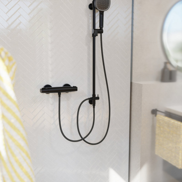Duscharmatur Beatrice, in Schwarz matt mit Thermostat