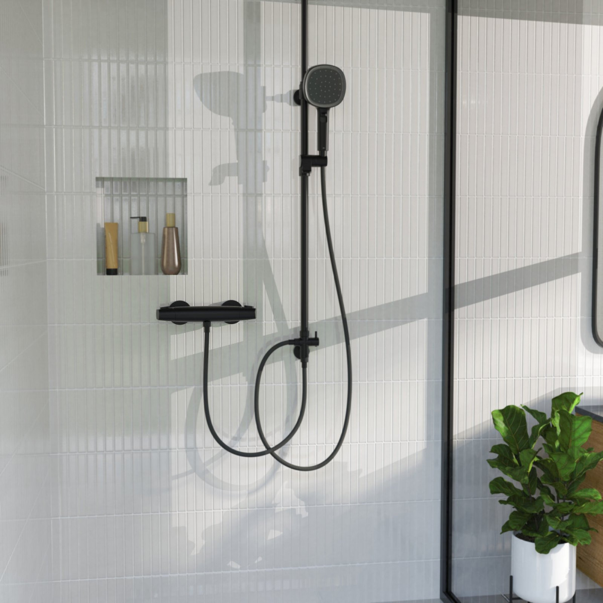 Duscharmatur Beatrice, in Schwarz matt mit Thermostat