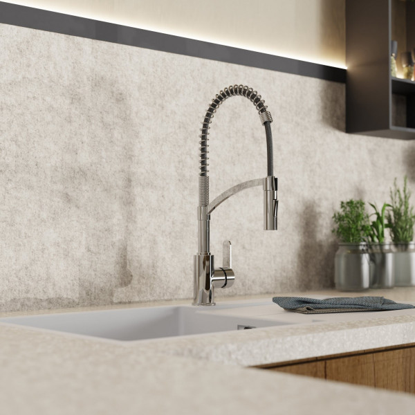 WK 3 in Chrom, Küchenarmatur mit innovativem Spiralfeder-Design