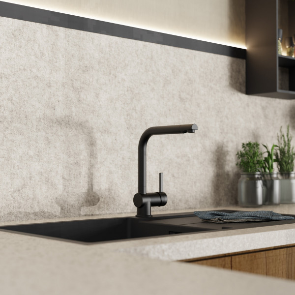 WK 4 in Schwarz, Küchenarmatur mit zeitlosem L-Auslauf
