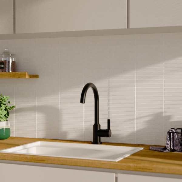 K&uuml;chenarmatur Leona, in Schwarz matt mit Rundbogenauslauf, Hochdruck