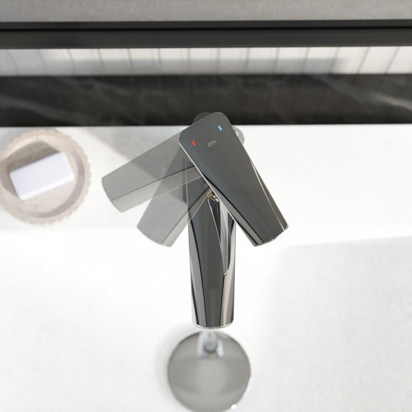 Waschtischarmatur Amelie, in Chrom und minimalistischer Form