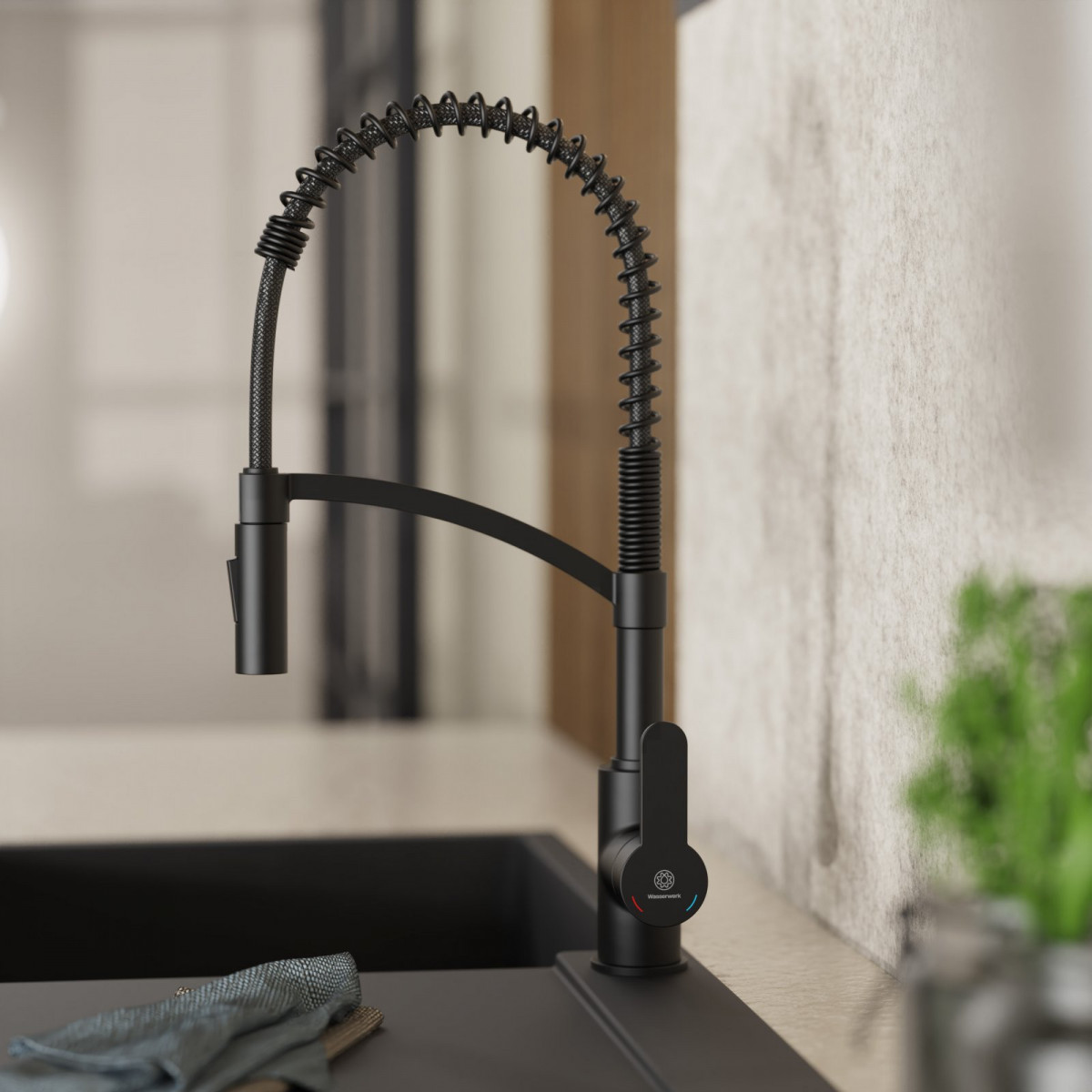 WK 3 in Schwarz, Küchenarmatur mit innovativem Spiralfeder-Design
