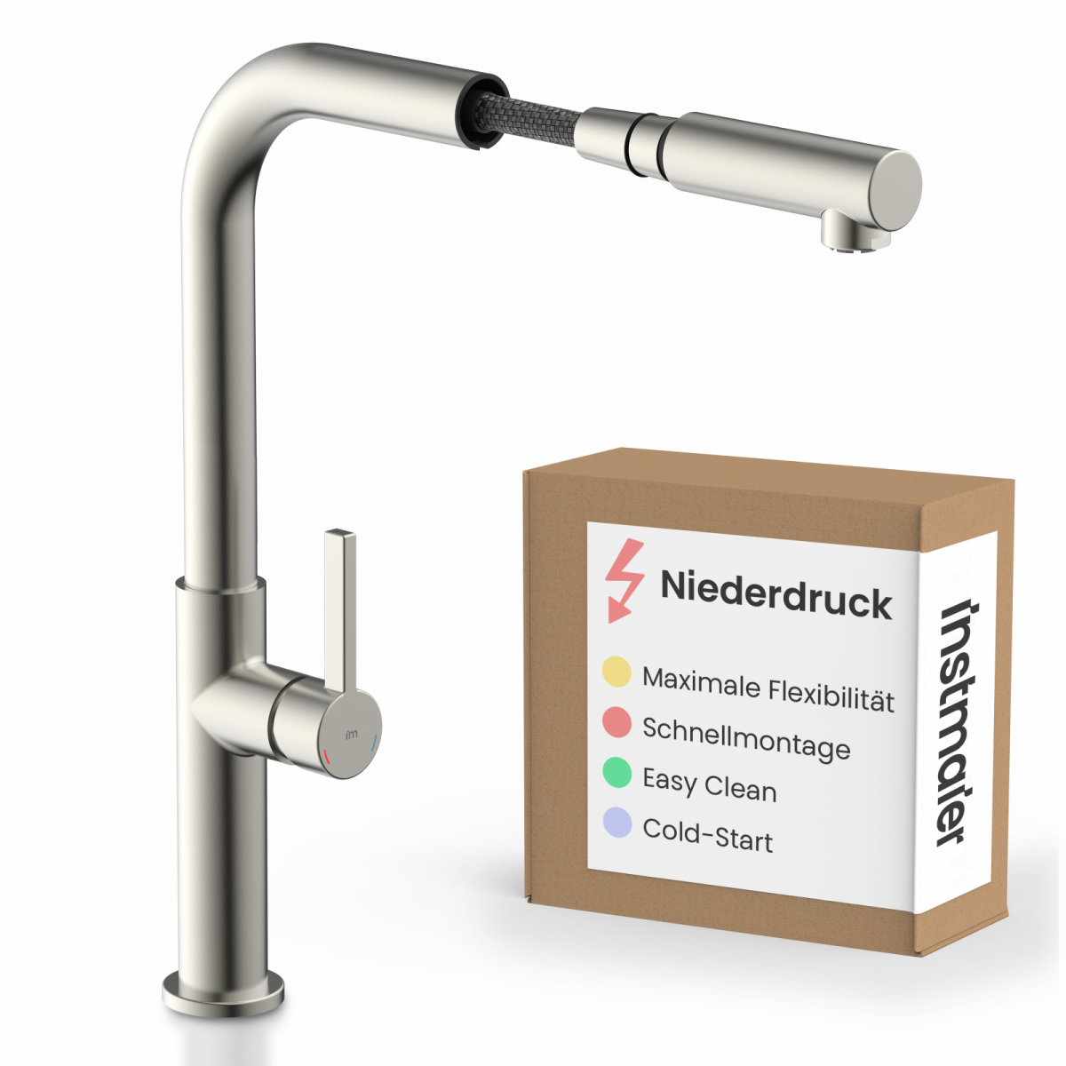Küchenarmatur aus Edelstahl mit herausziehbarem Auslauf neben brauner Verpackung.
