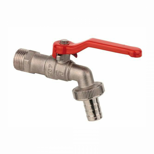 Metallwasserhahn mit rotem Hebelgriff und geriffeltem Schlauchanschluss.