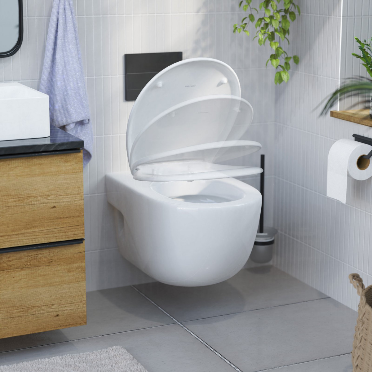 Wandhängendes WC mit WC-Sitz in weiß und Absenkautomatik in modernem Badezimmer