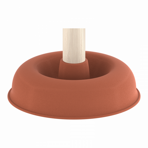 Roter Gummisaugnapf mit hellem Holzstiel, freigestellt auf weißem Hintergrund.